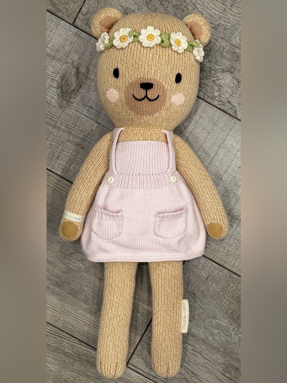 CUDDLE+KIND 🌸 Olivia the Bear 🌸 Full size 20” Stuffed Animal Toy